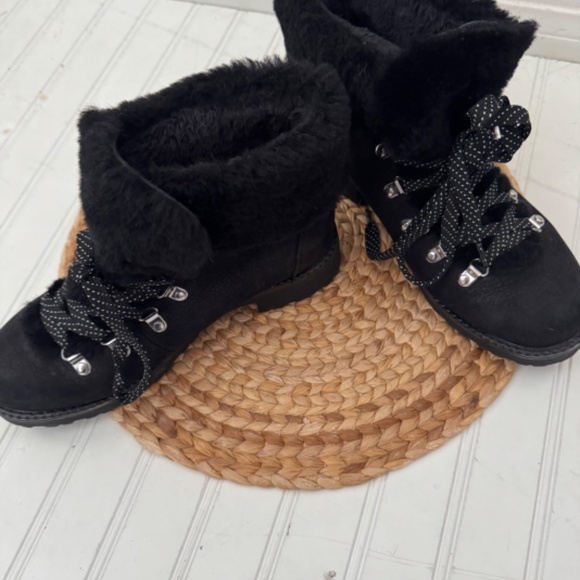 J.Crew Black Nordic Nubuck leather Shearling Ankle Boot 8 - Picture 6 of 6
